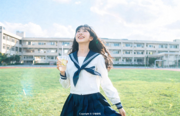 247治愈校园女孩